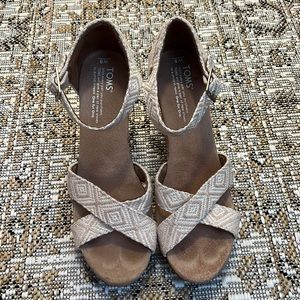 Toms Cream/Nude Patterned Cork Wedge Shoes